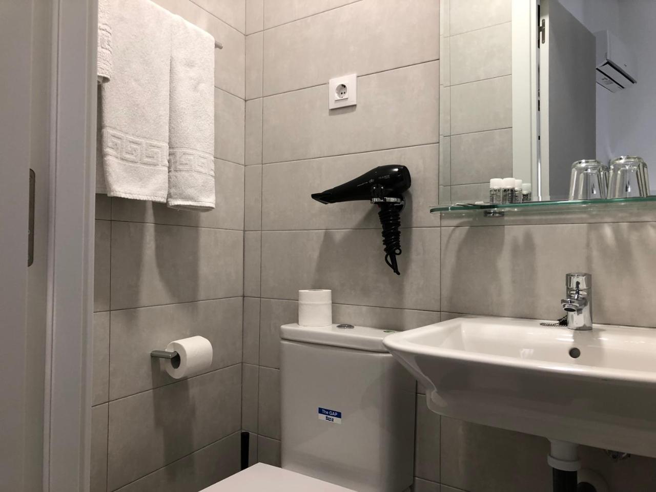 Hostal Rias Bajas Madrid Eksteriør bilde